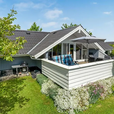 Beautiful In With Kitchen * Egernsund