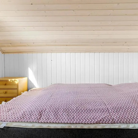 Holiday home Beautiful In With Kitchen Egernsund